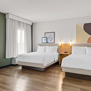 Queen Room Two Queen Beds Roll Shower Disability Access